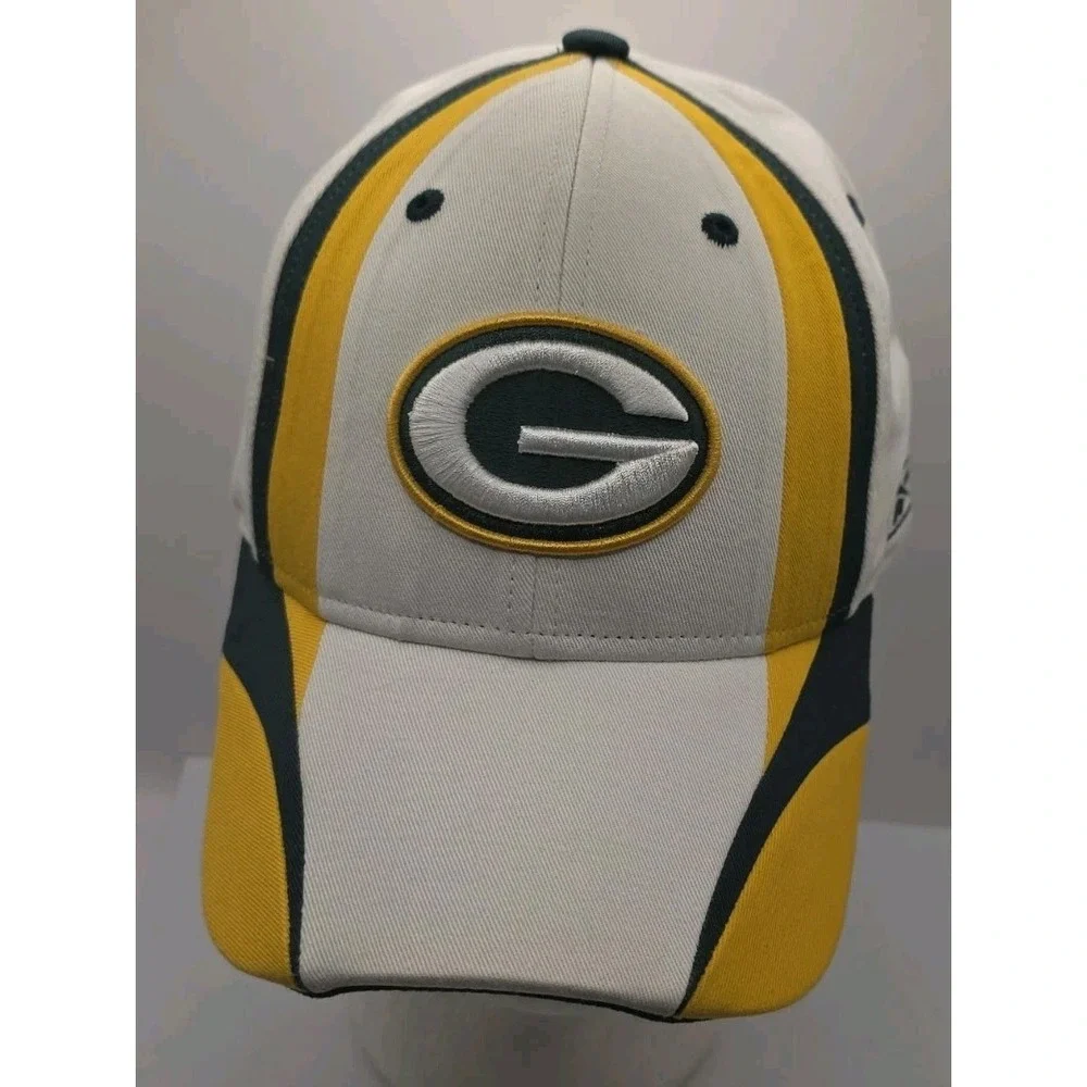 Green‎ Bay Packers Reebok Strapback Cap Hat G Logo Yellow Green NFL Football